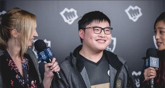 墨重彩的一 墨重彩的一