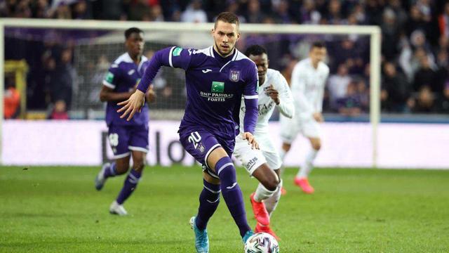 的正式比赛 的正式比赛