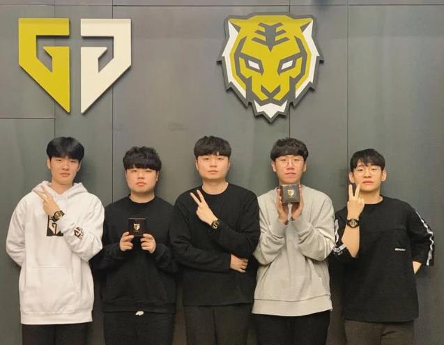 非不可能 非不可能